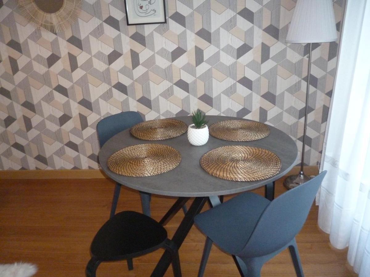Au Gre Des Marees, 1 Chambre Avec Petit Dejeuner Hanvec Exterior foto
